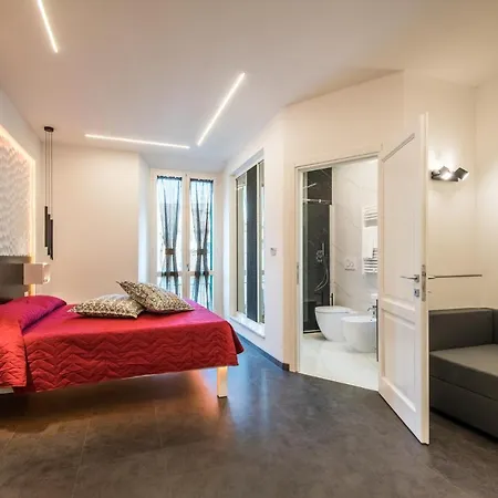 Apartment Smart Abbadia S S - Luxurymodernstyle Con Cucina Condivisa